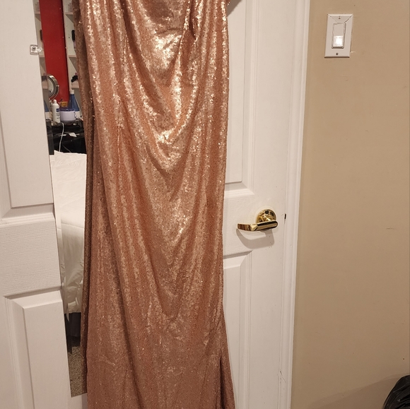 Rose gold sequence dress - Picture 4 of 5